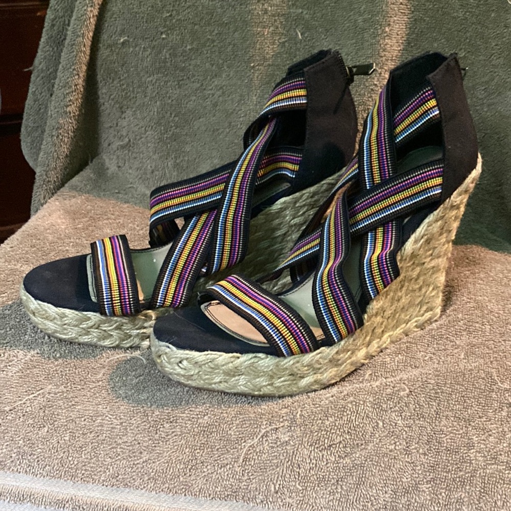 Aldo wedges size 39m or 8.